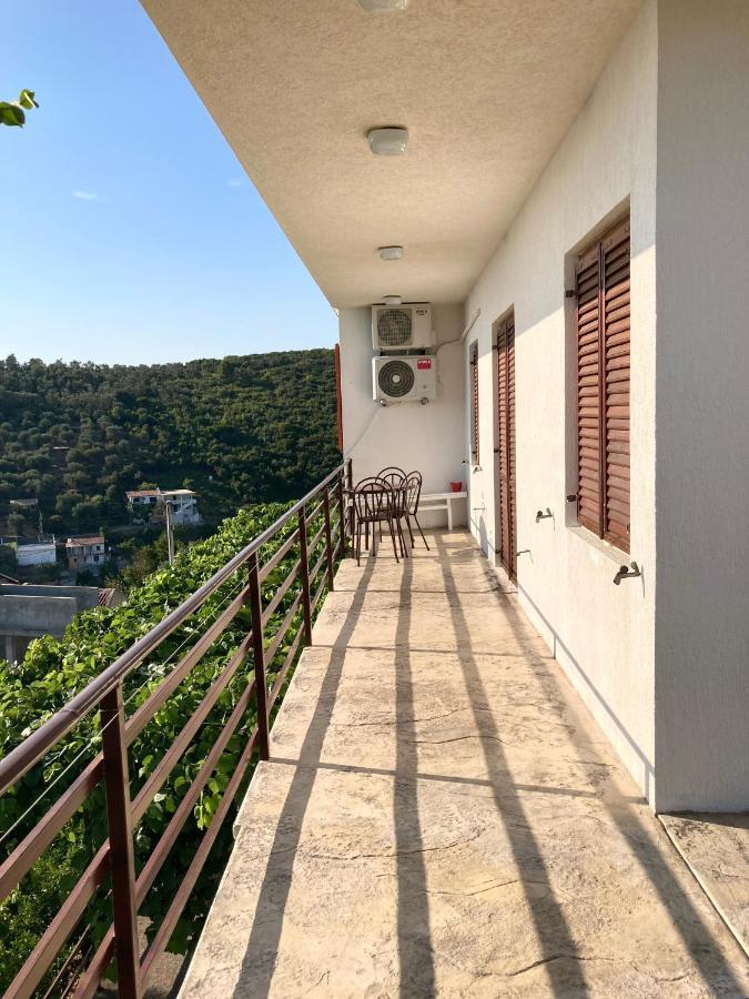 Apartman Čarmak Ülgün Dış mekan fotoğraf